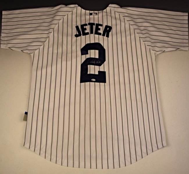 New York Yankees Derek Jeter Signed Jersey (1 of 5)