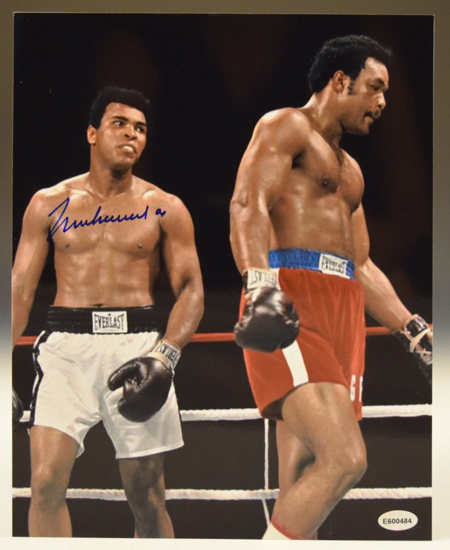 Muhammad Ali Signed Photo (1 of 3)