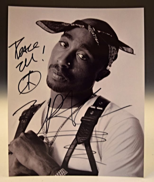 Tupac Shakur Signed Photograph (1 of 2)