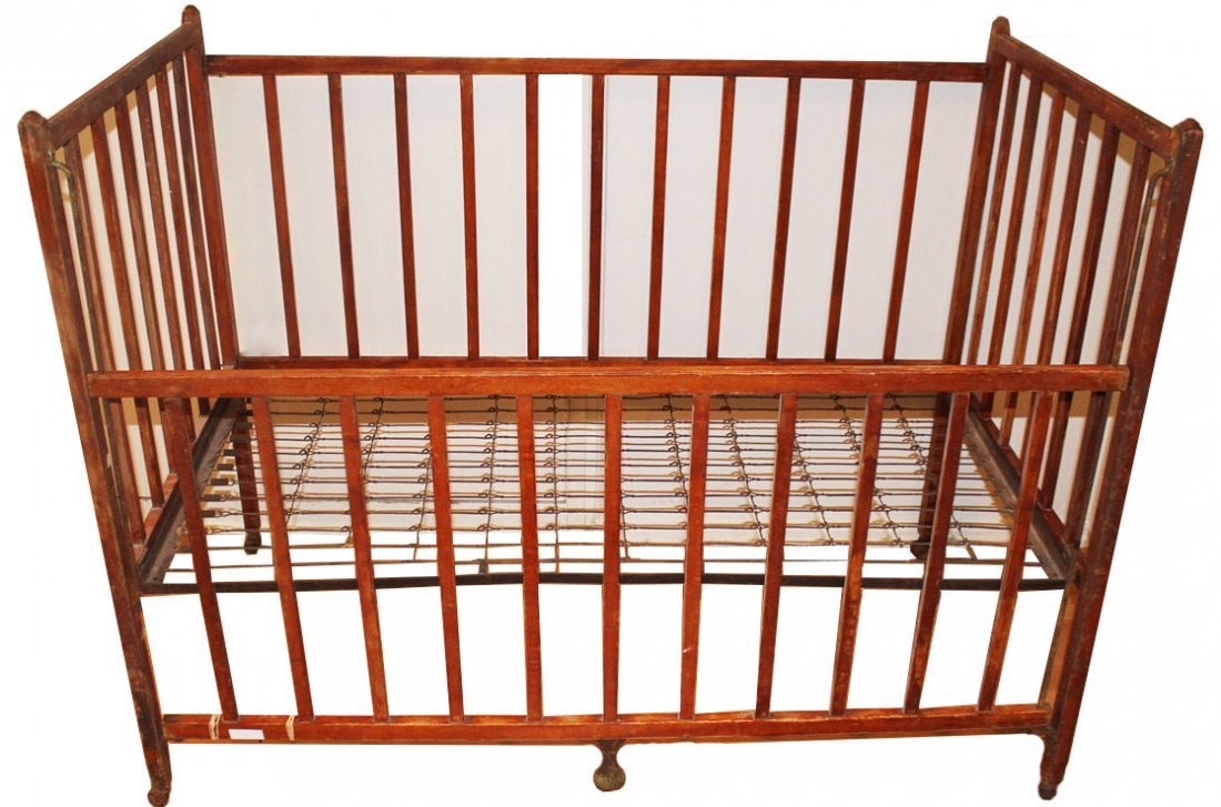 Lee Harvey Oswald's Baby Crib: The baby crib of President John F. Kennedy's assassin - Lee Harvey Oswald Used often and slept in by Lee Harvey Oswald Provenance: Private collection, CA The crib was acquired directly from Marguerite