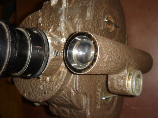 Bell and Howell Movie Camera Eyemo 35 mm camera-typ - 3