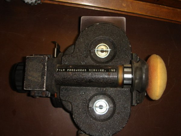 Movie Camera with Yashica Lens 35mm - 2