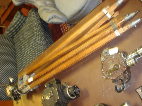 Oconner Swivel Model 50 and Tri-pod