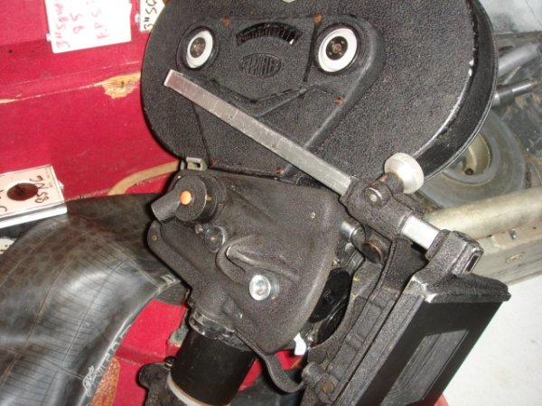 Arriflex movie camera 35mm camera body w/bellows - 3