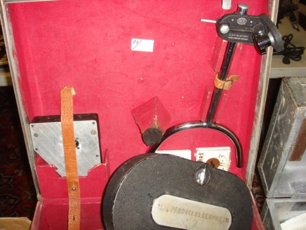 Arriflex movie camera 35mm camera body w/bellows - 4