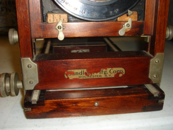 Vintage 4x5 wooden field camera - 3