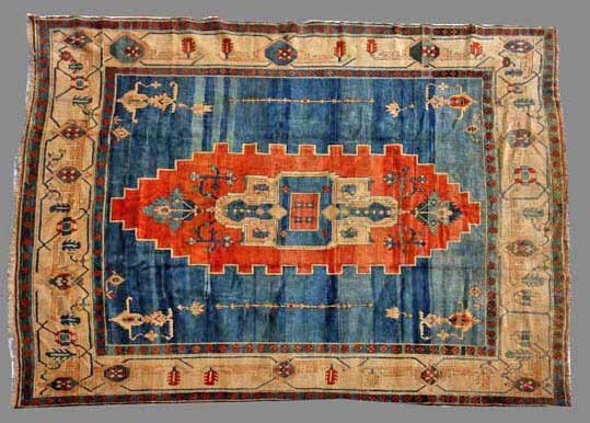 Genuine hand woven new Turkish Bahkshaish 13 x 15: Genuine hand woven new Turkish Bahkshaish 13 x 15.04, wool pile on a cotton structure. Looks antique, approx.75 knots per square inch. Perfect condition. Sides and ends perfect