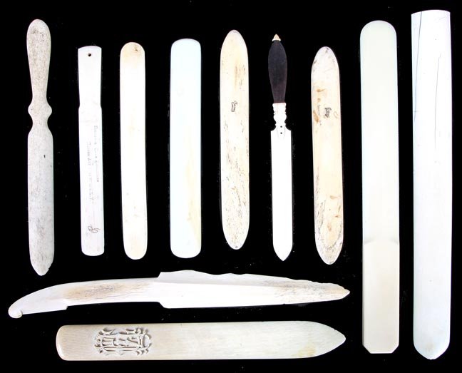 225. Assorted Group of Letter Openers, Scrapers and: 225. Assorted Group of Letter Openers, Scrapers and Knives