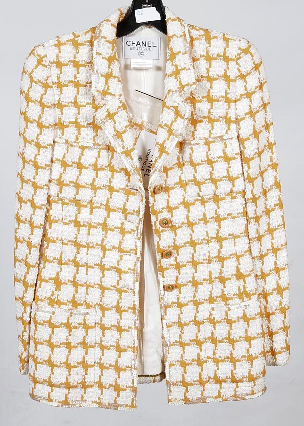 Chanel-Orange and white cotton four button blazer with: Chanel-Orange and white cotton four button blazer with silk liner, size 36, A1004 spring 1995