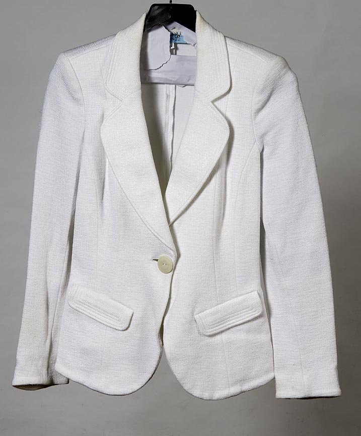 Armani white cotton blend blazer, size 4: Armani white cotton blend blazer, size 4