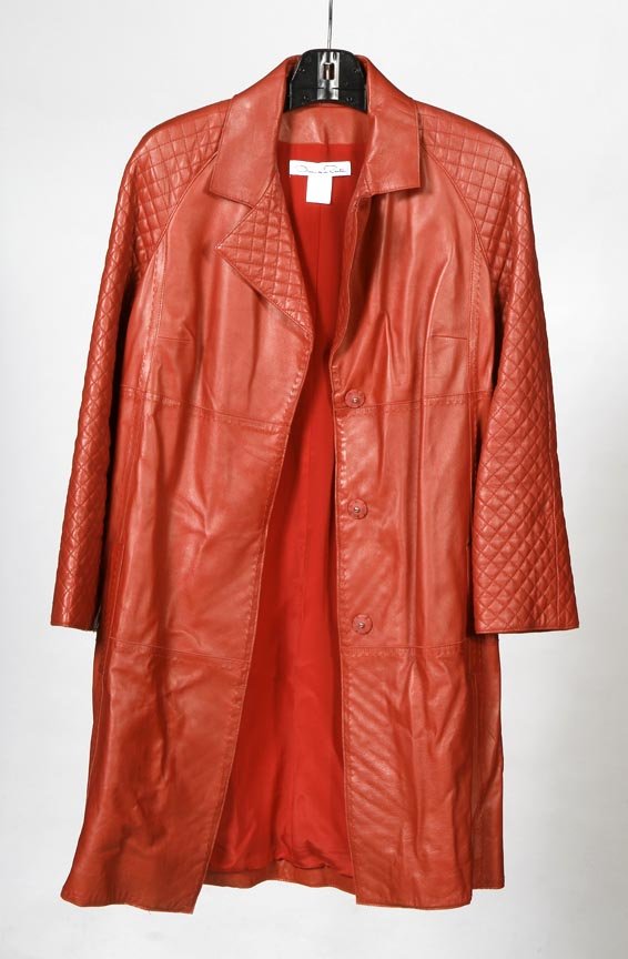 Oscar de la Renta long red leather jacket with quilted: Oscar de la Renta long red leather jacket with quilted shoulders ans sleeves with belt, size 4