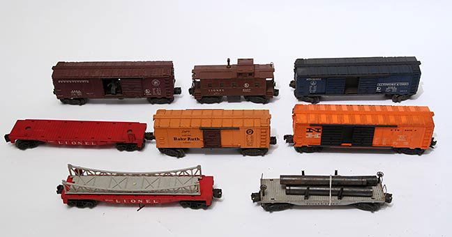 229. Eight Lionel Cars-: 229. Eight Lionel Cars-