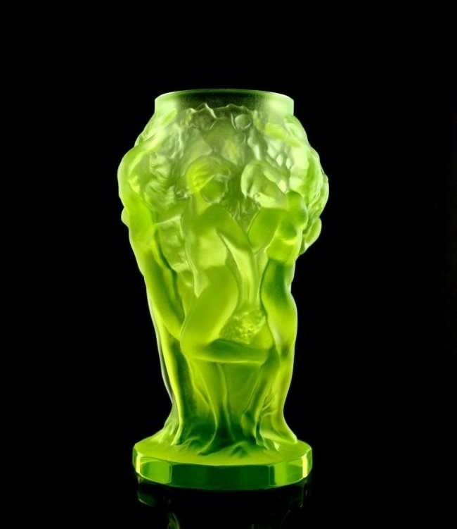 French Art Deco / Bohemian 1930 Vaseline Glass Vase (1 of 6)