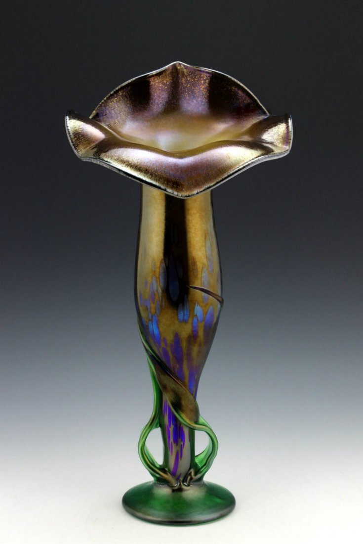 Bohemian Art Nouveau Iridescent Glass Vase: Art Nouveau Iridescent Glass Vase. This piece is a great addition to collection or a great gift. Extraordinary beautiful piece of the finest quality glass in the style of Art Nouveau,Loetz. Dimensions