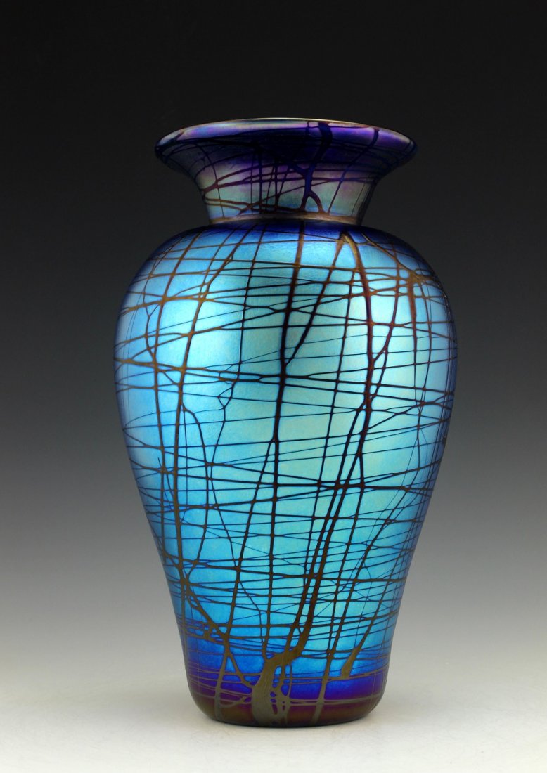 Glamorous Bohemian Art Nouveau Loetz Style Glass Vase: Art Nouveau Iridescent Art Glass Vase. This piece is a great addition to collection or a great gift. Extraordinary beautiful piece of the finest quality glass. Dimensions: Height: 10 1/2 " ( 27 cm ),