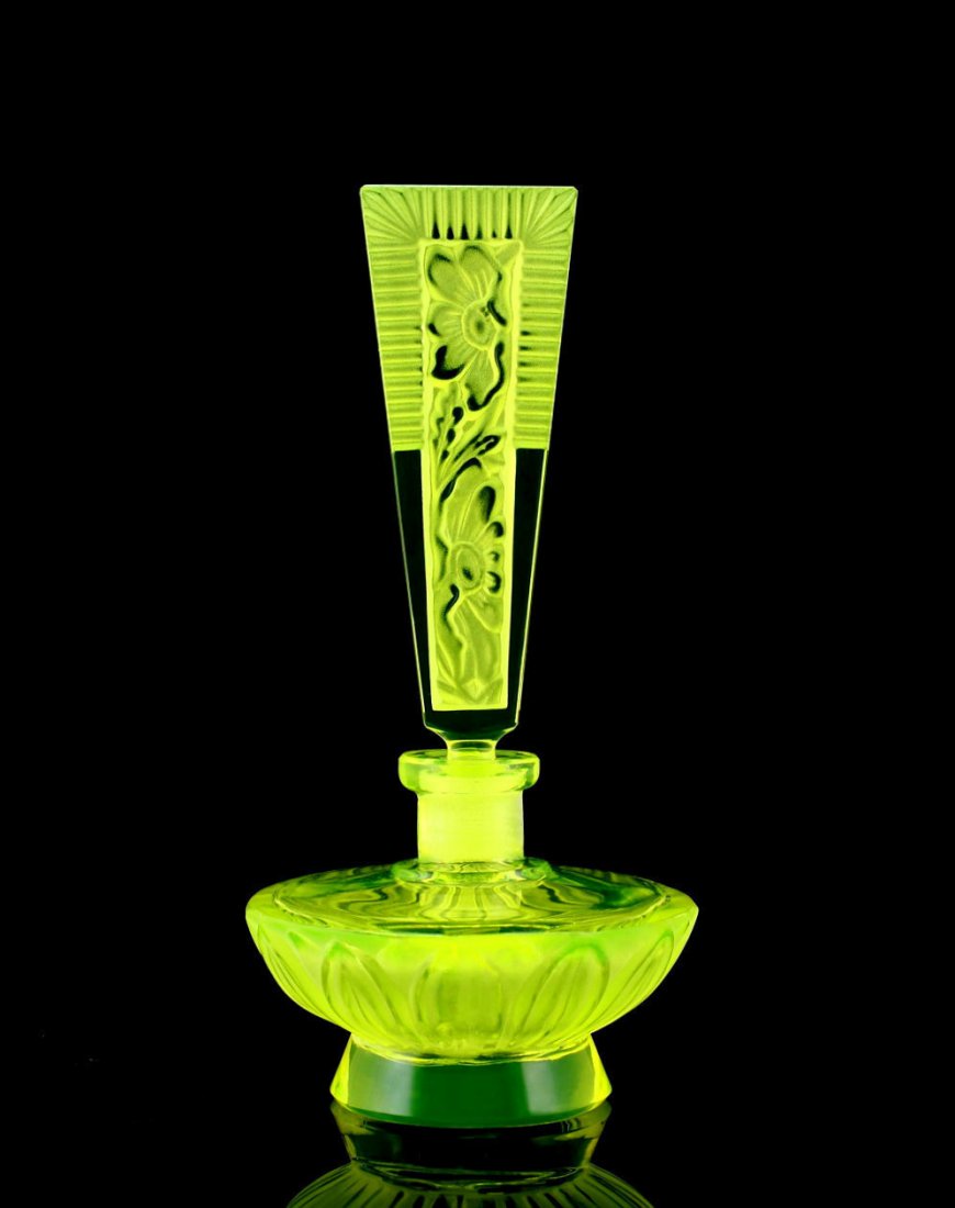 Vaseline Glass Collectibles Czech Perfume Bottle: Very beautiful decoration,this piece is a great addition to collection or agreat gift. It is breathtaking high quality satin finish glass in stylish Art Deco French design. Really nice piece that glow