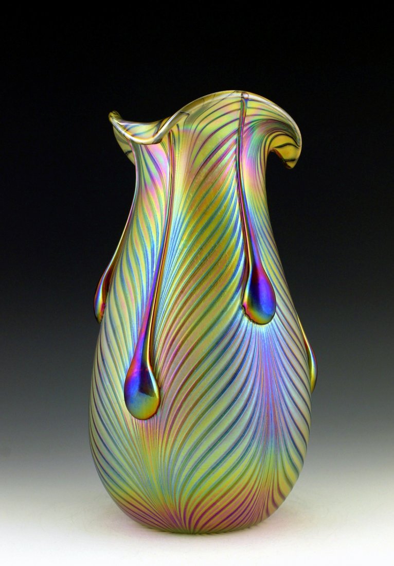 Glamorous Bohemian Art Nouveau Glass Vase Loetz Style: Art Nouveau Iridescent Art Glass Vase. This piece is a great addition to collection or a great gift. Extraordinary beautiful piece of the finest quality glass. Dimensions: Height: 9 3/4 " ( 25 cm ), W