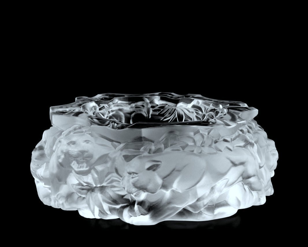 Art Deco Glass 'Panthers' Ashtray H.Hoffman by Lalique: This piece is a great addition to collection or a great gift. Timeless design - Top Qality Art Deco Glass. This Glass ashtray was originally made by LALIQUE. This piece was made in Bohemia from the OR