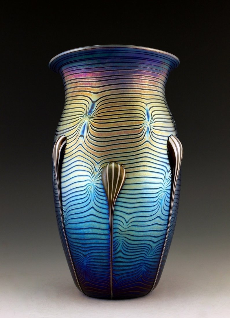Glamorous Bohemian Art Nouveau Glass Vase Loetz Style: Art Nouveau Iridescent Art Glass Vase. This piece is a great addition to collection or a great gift. Extraordinary beautiful piece of the finest quality glass. Dimensions: Height: 8 3/4" ( 22 cm ), Wi