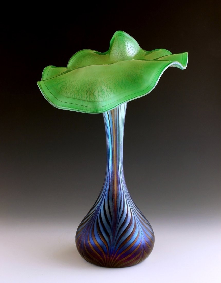 Art Nouveau Glass Vase Glamorous Tiffany or Loetz Decor: Art Nouveau Iridescent Art Glass Loetz Style Vase. This piece is a great addition to collection or a great gift. Extraordinary beautiful piece of the finest quality glass. Dimensions: Height: 13 " ( 3