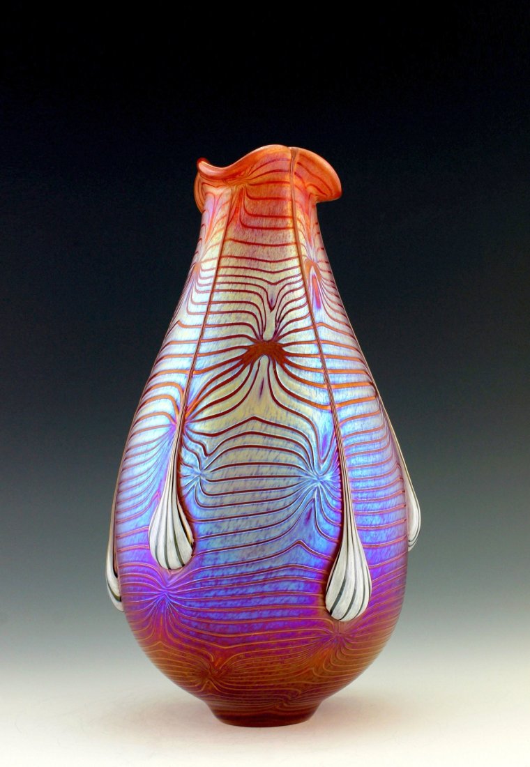 Art Nouveau Glass Vase Glamorous Tiffany or Loetz Decor: Art Nouveau Iridescent Art Glass Loetz Style Vase. This piece is a great addition to collection or a great gift. Extraordinary beautiful piece of the finest quality glass. Dimensions: Height: 9 3/4 " 