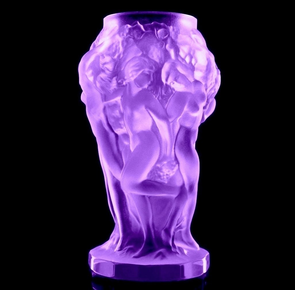 Art Deco Alexandrite Glass Vase 1930' H.Hoffmann by Lalique ( No reserve price ) (1 of 4)