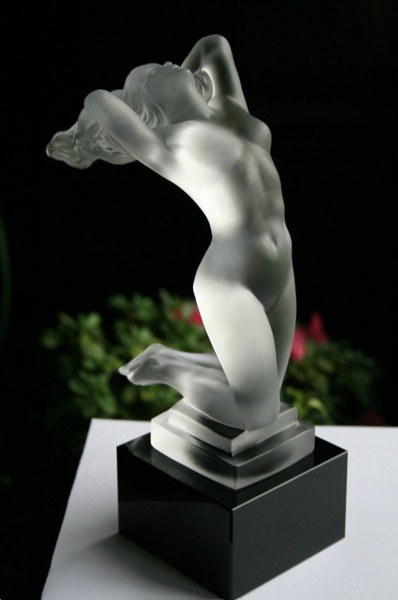 Art Deco Glass Car Mascot ' Chrysis ' Sculpture 1930' H.Hoffmann by Lalique: This piece is a great addition to collection or a great gift. Timeless design - Top Qality Art Deco Glass Car Mascot ' Chrysis ' Hood Ornament Figurine. This car mascot was originally made by LALIQUE,