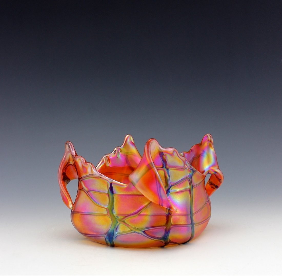 Art Nouveau Glamorous Loetz or Tiffany Studios Decor Glass Bowl: Art Nouveau Iridescent Art Glass Bowl Loetz or Tiffany Studios Decor. This piece is a great addition to collection or a great gift. Extraordinary beautiful piece of the finest quality glass. Dimension