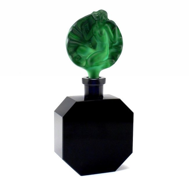 Art Deco 1930' Rare Black Glass & Malachite Stopper H.Hoffmann Perfume Bottle: 1930's Hoffmann-Czechoslovakian Black Perfume Bottle With Nude Malachite Stopper. This piece is a great addition to collection or agreat gift. Top Quality Art Deco Black Glass Perfume Bottle. This pie