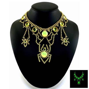 Art Deco Vaseline Uranium Glass Vintage Necklace Spider: Really nice piece that glows beautifully under UV light. All the stones in this necklace are from uranium glass. Made in Czechoslovakia. Dimensions: Measures 20" including extender and clasp. Adjustab