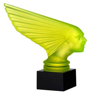 Art Deco Bohemian Collectible Uranium Glass Car Mascot ' Victoire ' H.Hoffmann Sculpture: Top Quality Vaseline Uranium Glass. This piece was made in Bohemia from ORIGINAL antique molds that were used during the 1930's - 1939's. It is BREATHTAKING high quality satin finish glass sculpture