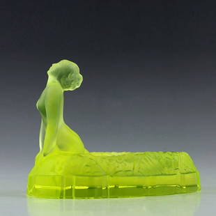 Art Deco Bohemian Vaseline Uranium Glass Bowl Jewellery Box 1930' H.Hoffmann: Top Quality Art Deco Vaseline Uranium Glass Bowl. This piece was made in Bohemia from ORIGINAL antique vintage molds that were used during the 1930's - 1939's. It is breathtaking high quality satin fi