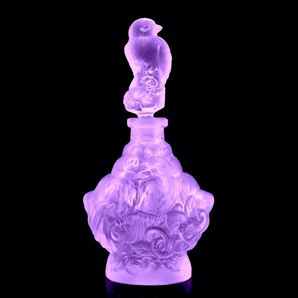 Art Deco 1930' H.Hoffmann Bohemian Alexandrite Glass Collectible Perfume Bottle: This piece is a great addition to collection or a great gift. Top Quality Art Deco Alexandrite Glass Perfume Bottle. This piece was made in Bohemia from ORIGINAL antique molds that were used during th