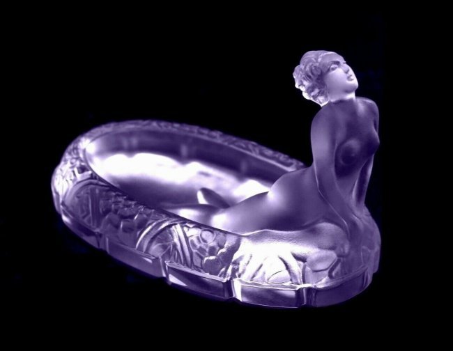 Art Deco Bohemian 1930's Alexandrite Glass Jewelry Bowl H.Hoffmann: This piece is a great addition to collection or a great gift. Timeless design - Top Qality Art Deco Alexandrite Glass Bowl. This piece was made in Bohemia from the ORIGINAL antique vintage molds that