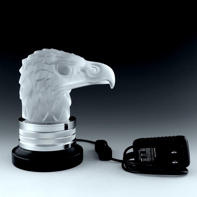 Automotive collector's item - illuminated Base + Art Deco Glass Hood Ornament (1 of 6)