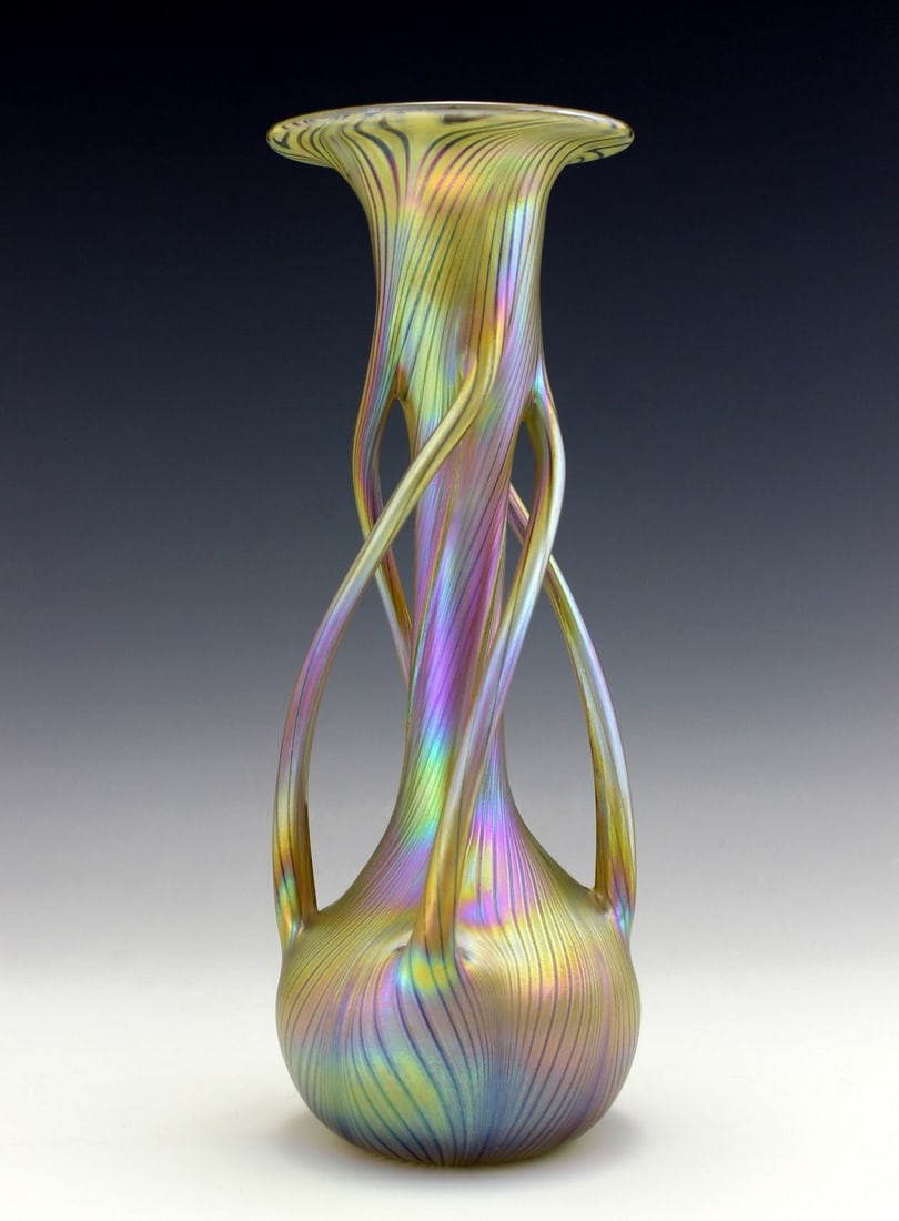 Glamorous Art Nouveau Jugendstil Iridescent Glass Vase (1 of 2)