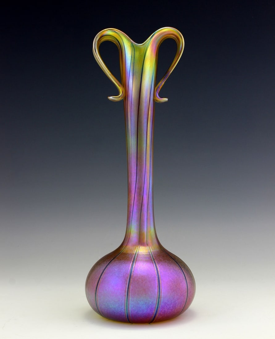 Glamorous Art Nouveau Jugendstil Iridescent Glass Vase: Art Nouveau Iridescent Collectible Art Glass in the style of Loetz or Tiffany Studios. This piece is a great addition to collection or a great gift. Extraordinary beautiful piece of the finest quality
