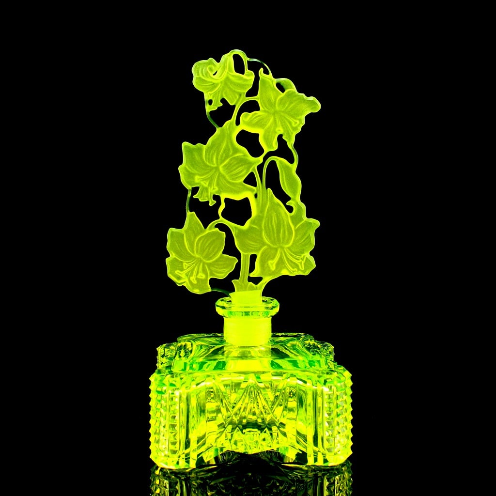 Glamorous Art Deco Vaseline Uranium Glass Collectible Perfume Bottle 1930' H.Hoffmann (1 of 3)