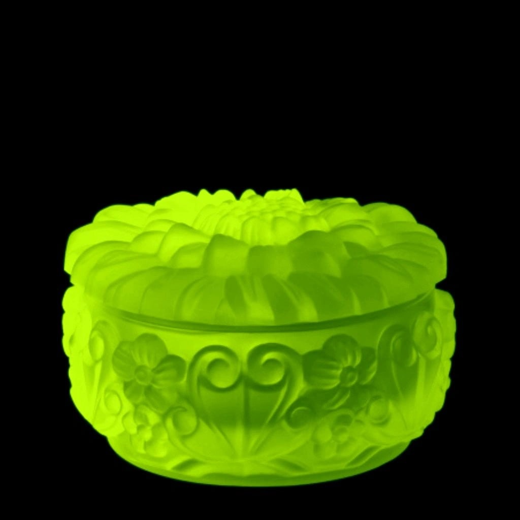 French Art Deco Vaseline Uranium Collectible Glass Box 1930' H.Hoffmann (1 of 2)