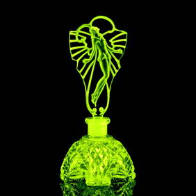 Glamorous Art Deco Vaseline Uranium Glass Collectible Perfume Bottle 1930' H.Hoffmann (1 of 2)