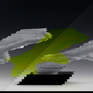 Art Deco Vaseline Uranium Glass ' Lady In The Wind ' Hood Ornament Sculpture 1930' H.Hoffmann: This piece is a great addition to collection or a great gift. Timeless design - Top Qality Art Deco Vaseline Uranium Glass Car Mascot Hood Ornament Figurine. This piece was made in Bohemia from the