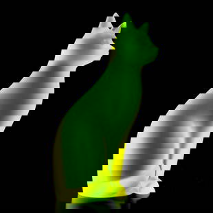 Art Deco Large Cat Vaseline Uranium Art Glass Paperweight 5 1/4 '': Collectible Art Glass. Czech Yellow Uranium Vaseline Cat. Really nice piece that glows beautifully under uv light. Dimensions: Height 5 1/4 '' ( 13,5 cm ), Length 3 '' ( 8 cm ).