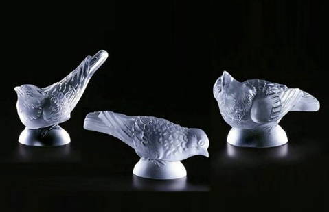Art Deco Satin Glass Figurines ' 3 Sparrows ' 1930' H.Hoffmann: Thess pieces is a great addition to collection or a great gift. Top Quality Glass Figurines. These pieces was made in Bohemia from ORIGINAL antique molds that were used during the 1930's - 1939's. It