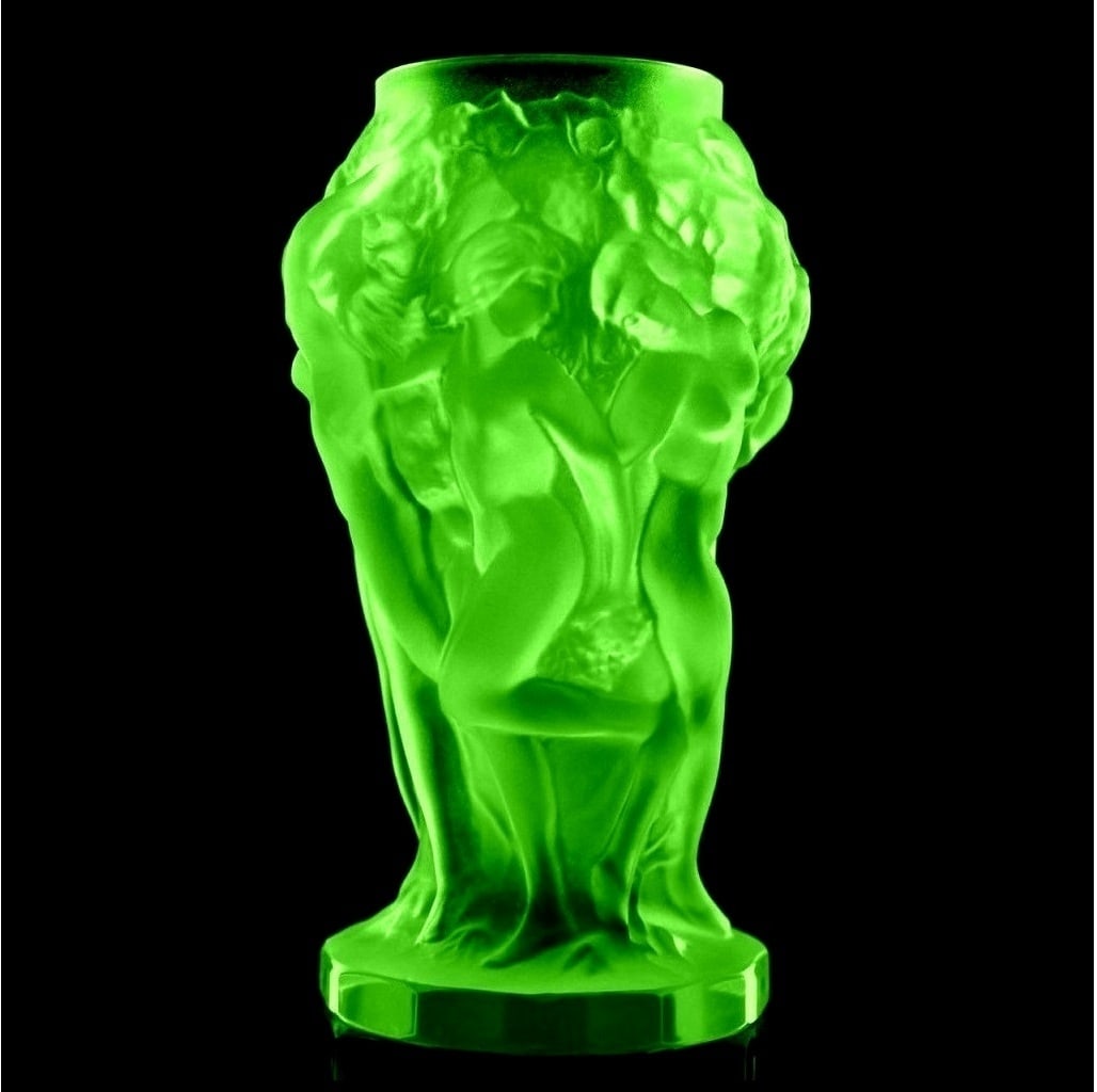 Art Deco Green Uranium Glass Vase 1930' H.Hoffmann By Lalique