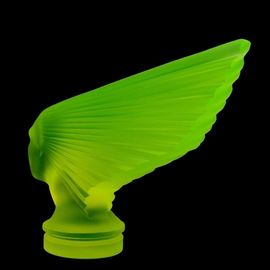 Art Deco Uranium Glass VICTOIRE Hood Ornament ' Spirit Of The Wind ' H.Hoffmann by Lalique - 4