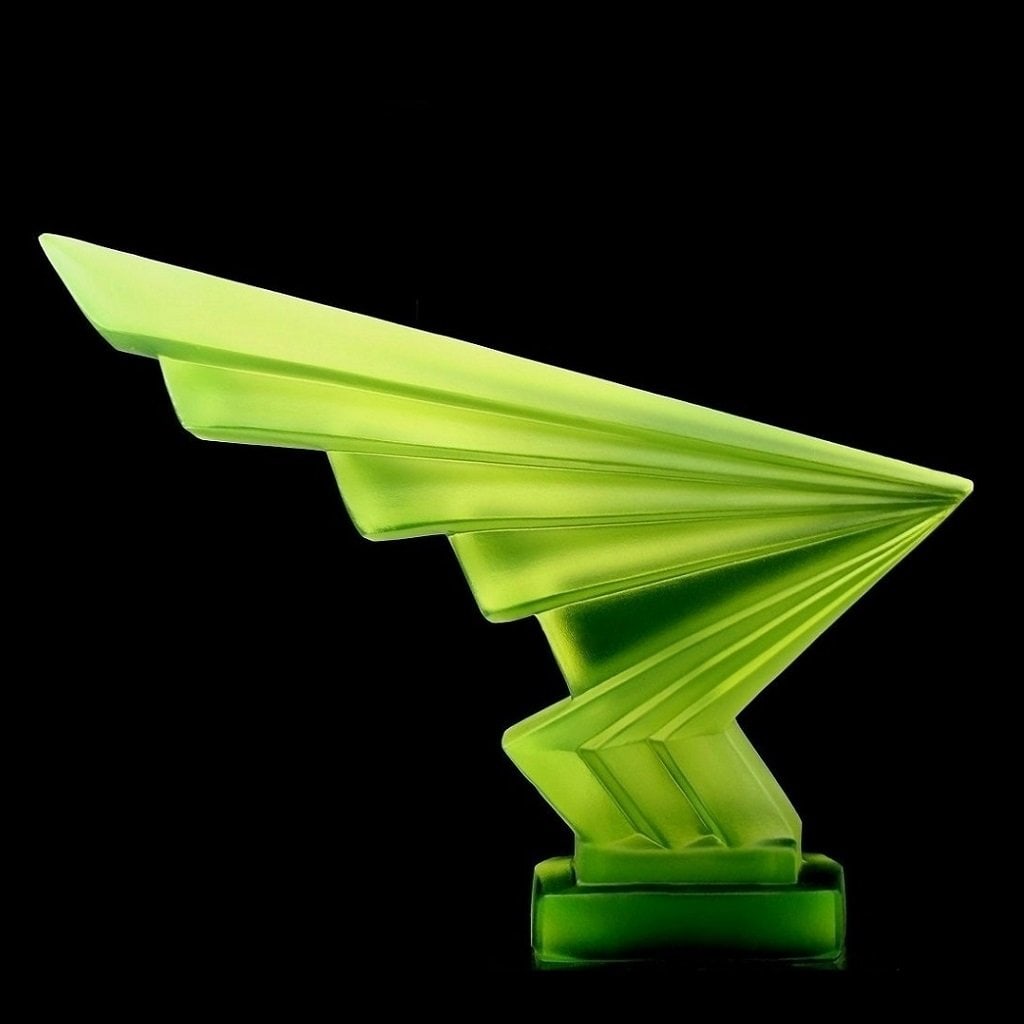 Art Deco Vaseline Uranium Glass Sculpture ' Flash ' Hood Ornament 1930' H.Hoffmann: This piece is a great addition to collection or a great gift. Timeless design - Top Qality Art Deco Collectible Glass Car Mascot Statue. Hood Ornament Sculpture. This piece was made in Bohemia from th