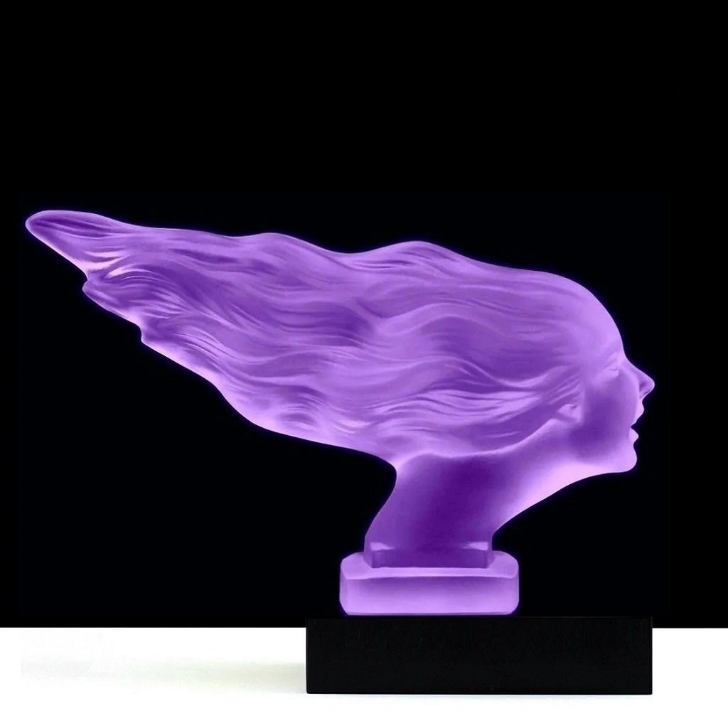 Art Deco 1930' Collectible Alexandrite Glass ' Speed Girl ' Car Mascot Sculpture H.Hoffmann: Top Quality Alexandrite Glass. This piece was made in Bohemia from ORIGINAL antique vintage molds that were used during the 1930's - 1939's. It is BREATHTAKING high quality satin finish glass sculptur