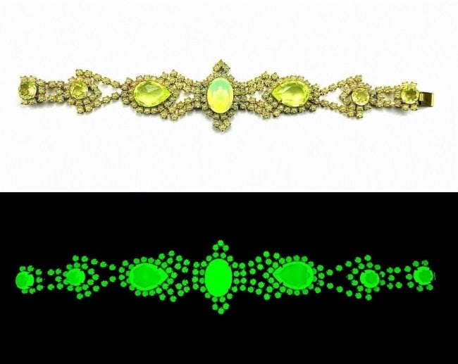 Art Deco Vintage Bracelet Vaseline Uranium Glass: Really nice piece that glows beautifully under UV light.All the stones in this bracelet are from uranium glass.Made in Czechoslovakia. Dimensions: Length 7 1/2 '', Width 1 1/2 ''.