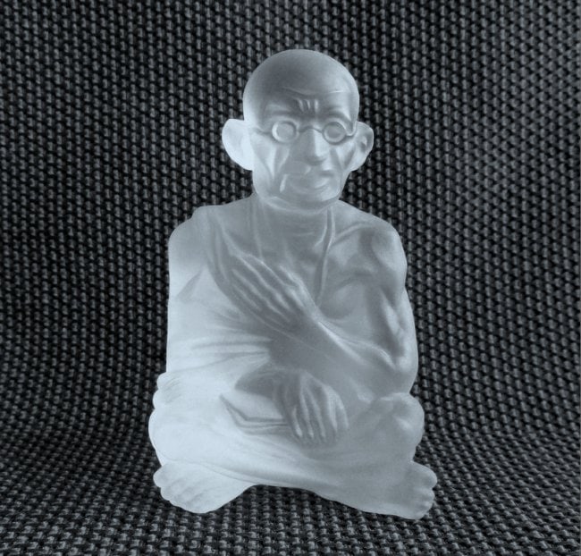 Art Deco 1930' H.Hoffmann Art Glass Figurine Mahatma Gandhi: Top Quality Art deco Glass Figurine. It is breathtaking high quality satin finish glass in stylish Art Deco design. This piece was made in Bohemia from ORIGINAL antique molds that were used during the
