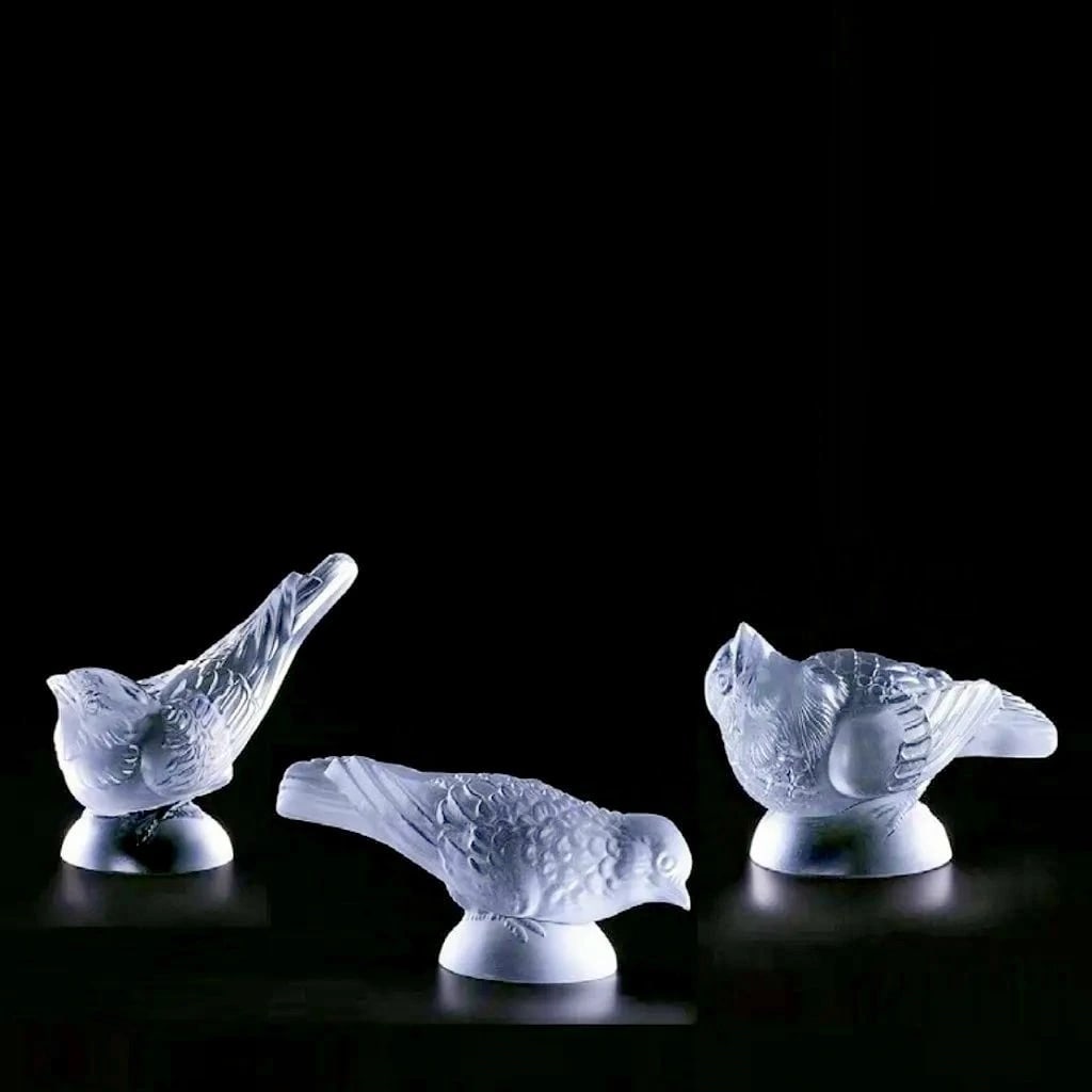 Art Deco Satin Glass Figurines ' 3 Sparrows ' 1930' H.Hoffmann (1 of 2)